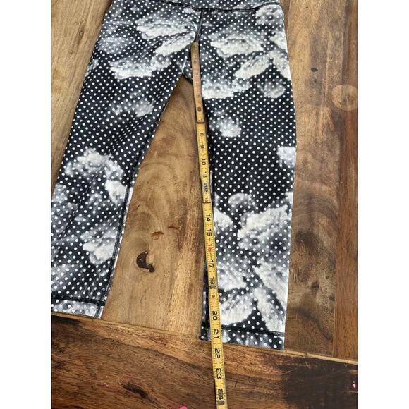 Lululemon Women's Gray White Wunder Under Full-On Luon Crop Leggings Size 4 - Picture 7 of 7